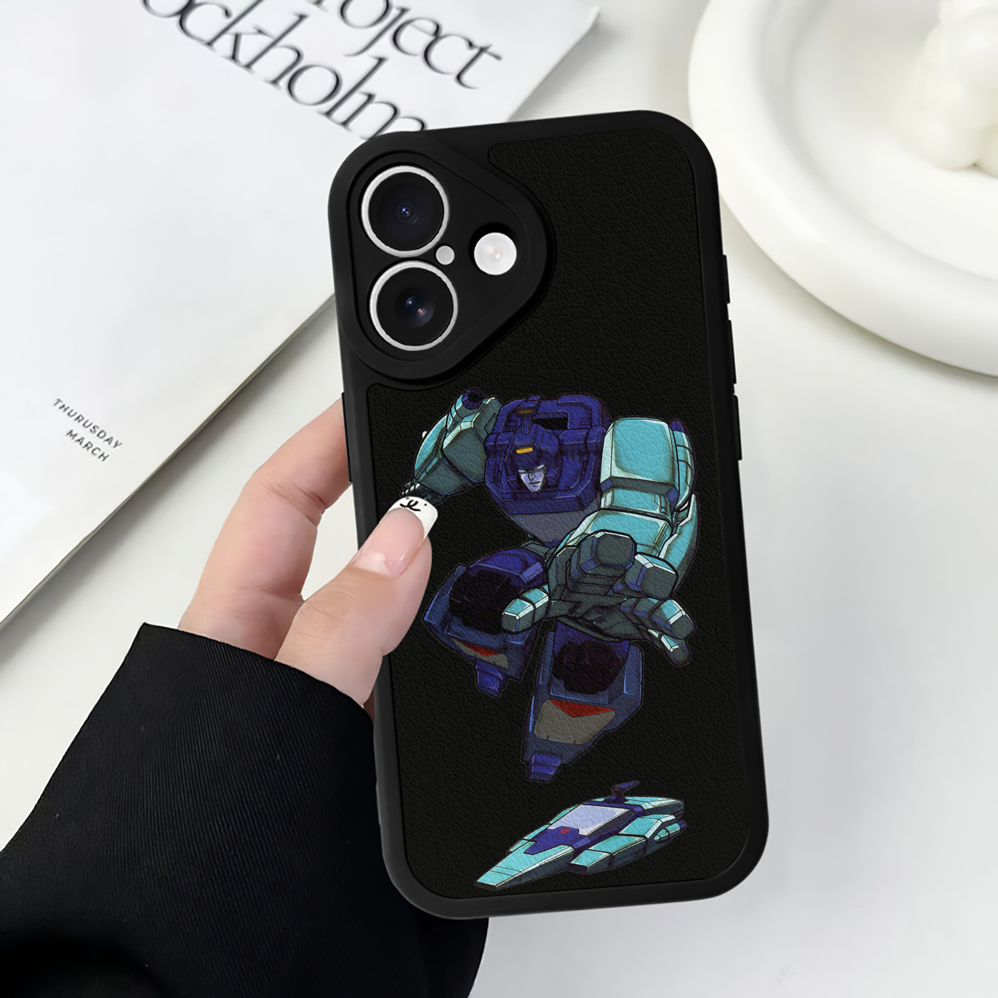 （画像用）  【iPhone 16シリーズ対応】シリコンスマホケース（レザー調） 材質：シリコン